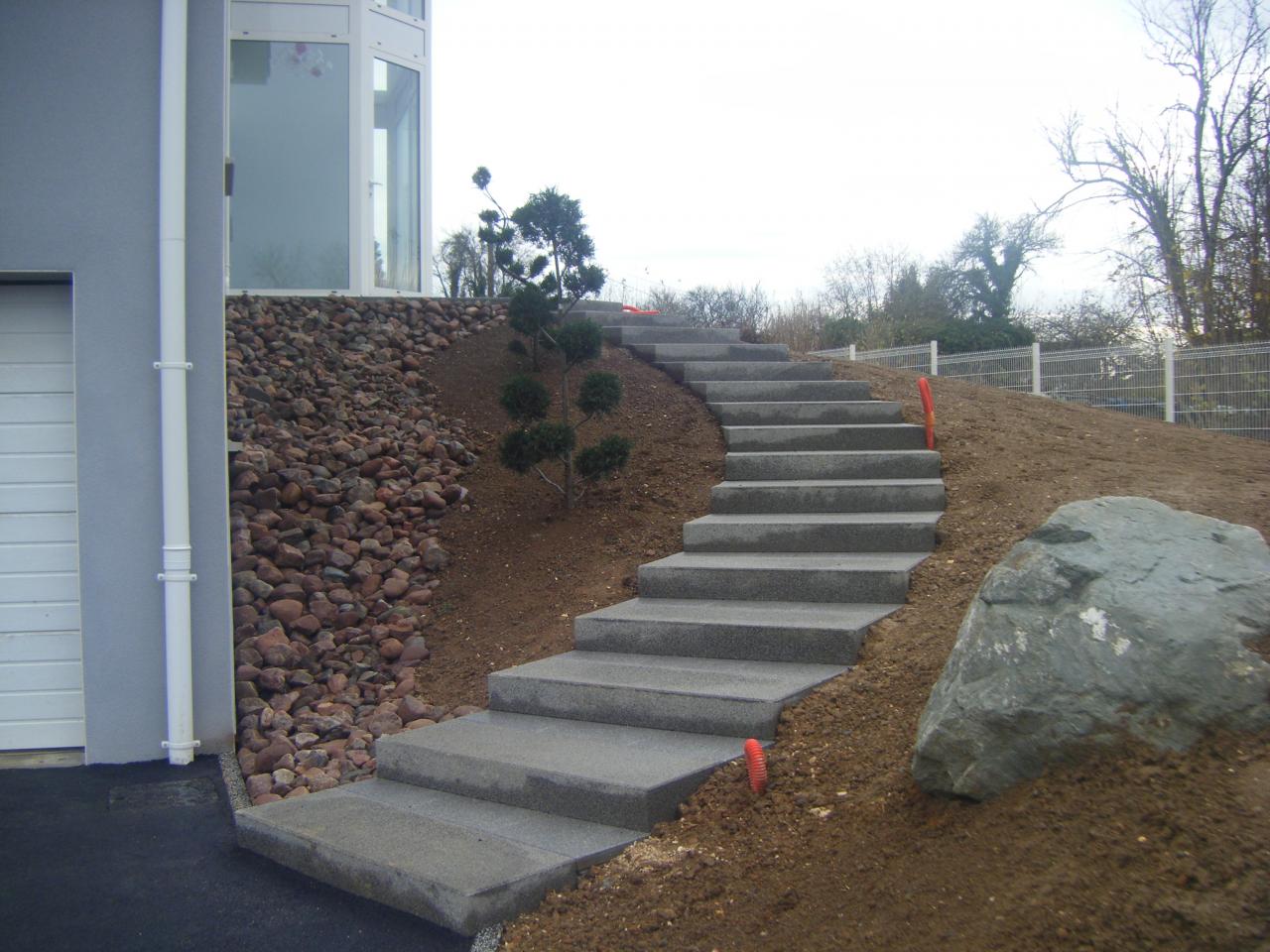 Création d'escalier en béton à Saint-Hilaire